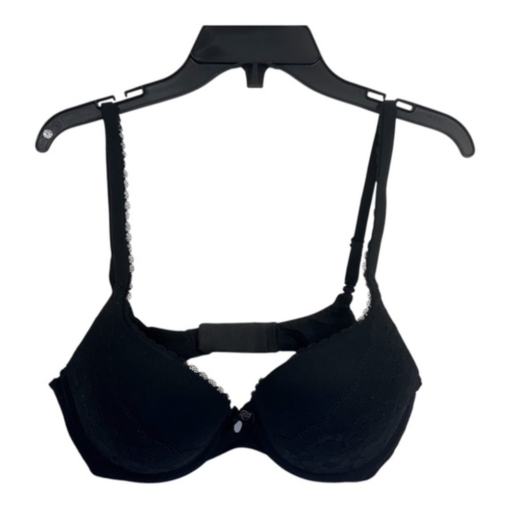 Victoria's Secret Bra Size 32D Body by Victoria Perfect Shap Padded Lace Accent